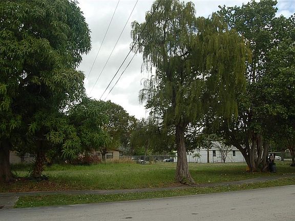 2nd image of 0 NW 11th Place