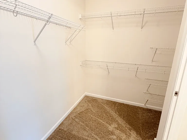Clairmont at Chesterfield — Photo 172