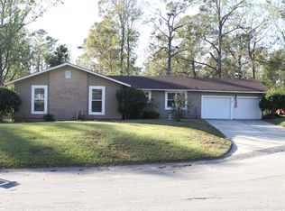 121 Shadow Brook Dr, Jacksonville, NC 28546