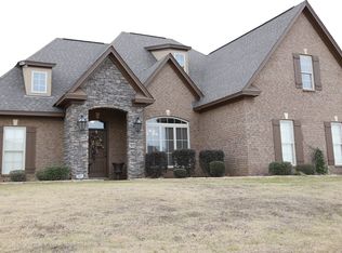 522 Weatherby Trl, Prattville, AL 36067