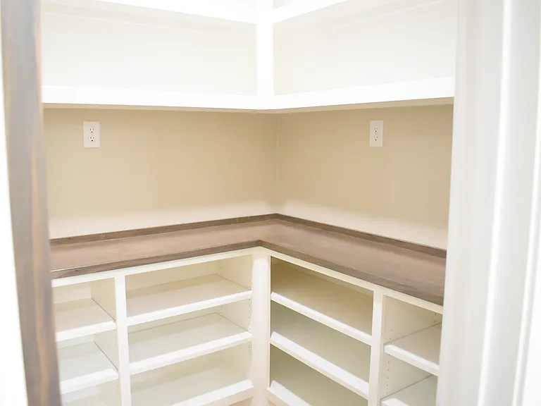 2713 Sullivan Dr — Photo 27