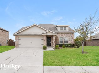 1409 N Houston St, Royse City, TX 75189