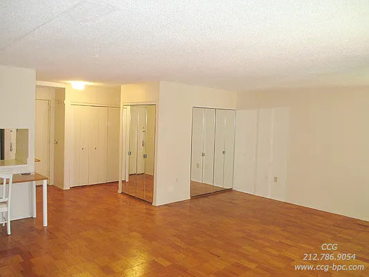 Sold by CCG Real Estate Brokerage | media 2