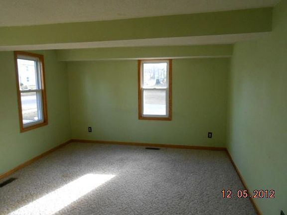 4th image of 520 W West St