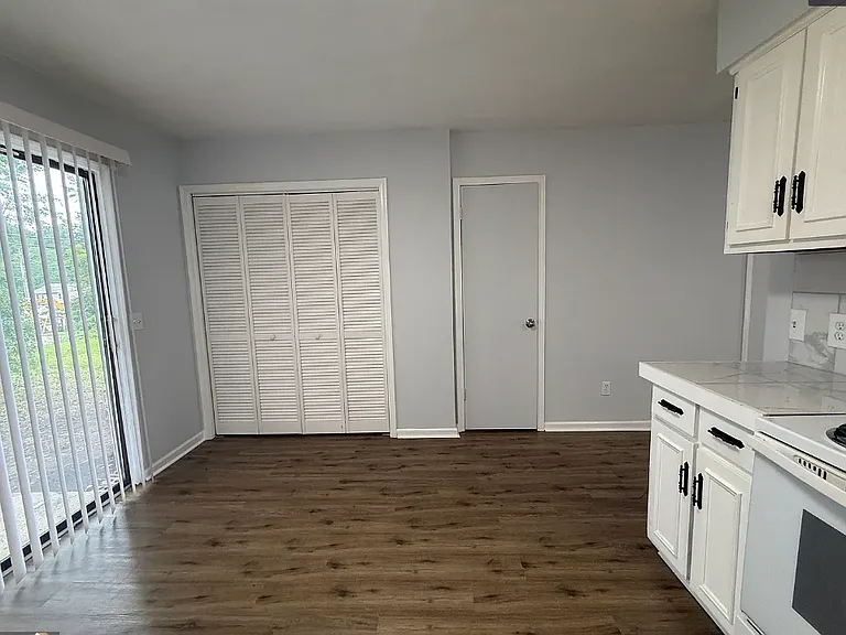 104 Peachtree Ct #A — Photo 4