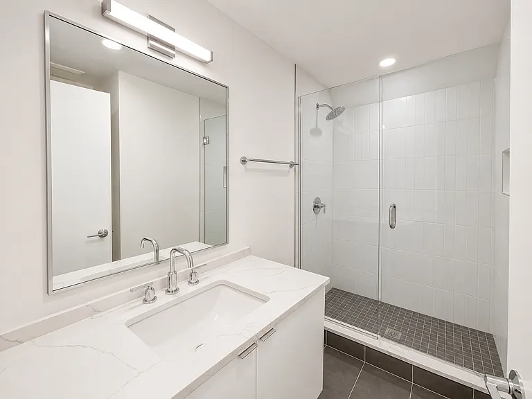 1321 Rhode Island Ave NW — Photo 5