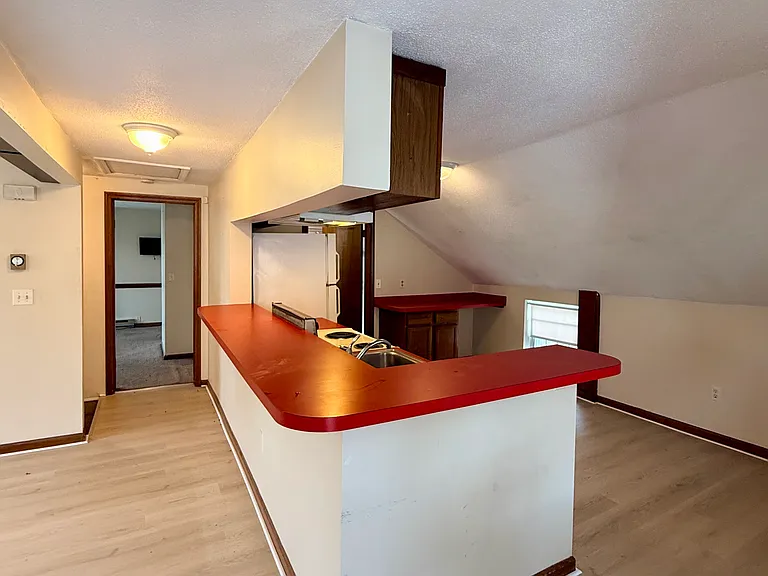 70 Race St #2 — Photo 9