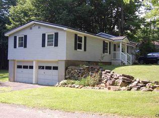 5889 Sacandaga Rd, Galway, NY 12074