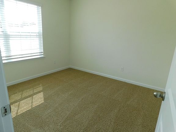 2nd image of 2626 Gingham St