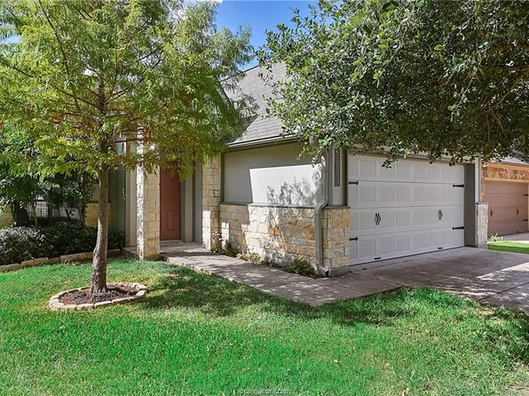 2004 Spring Leaf Ct, Bryan, TX 77807