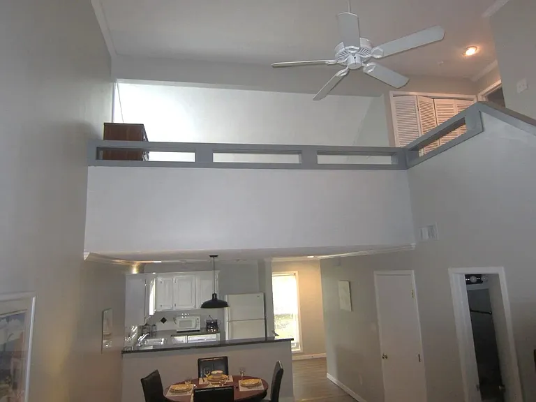 1405 Harbourside Dr — Photo 6