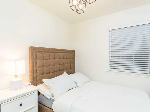 46 S Lotus Ave, Pasadena, CA