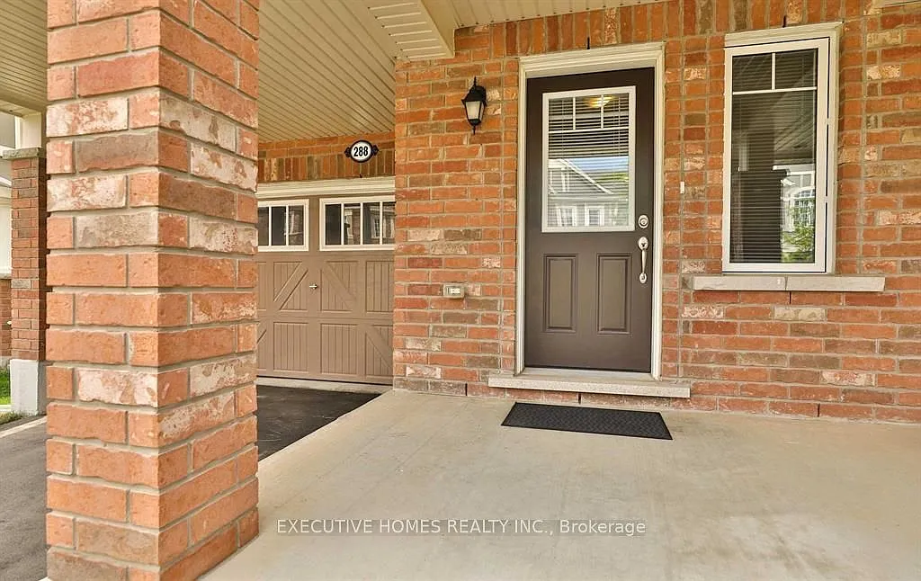 3 bed, $3,000 — Photo 3