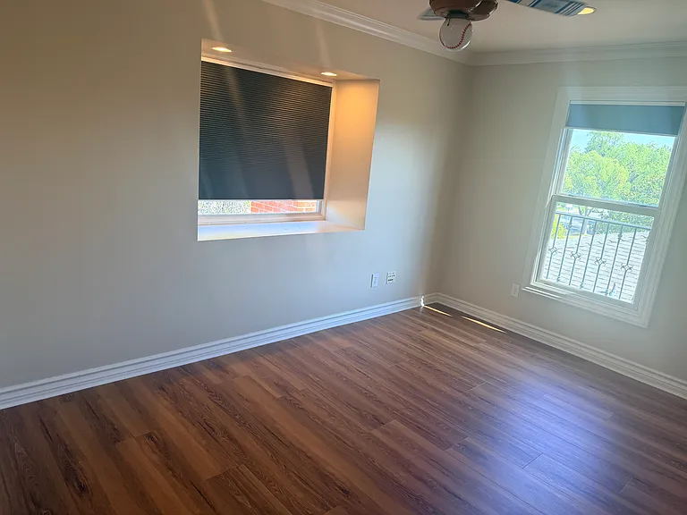 1205 Geneva St — Photo 22