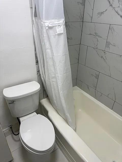 2 bed, $2,500 — Photo 4
