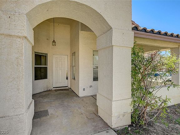 3rd image of 4435 Matinee Ave
