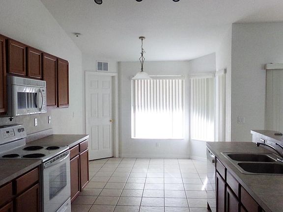 5th image of 8423 Nightingale Rd