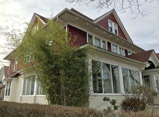 8604 104th St, Richmond Hill, NY 11418
