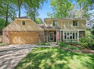 1365 Seminole Dr, Holland, MI 49424