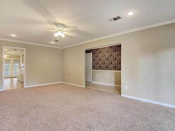 5th image of 12423 Veronica Cir