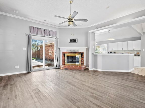 5th image of 201 Brian Way