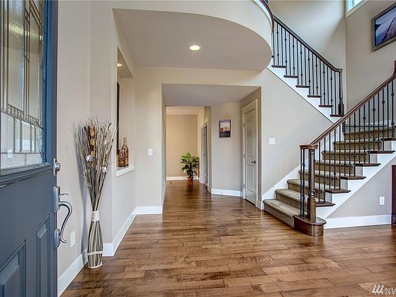 3rd image of 2288 236th Ave NE