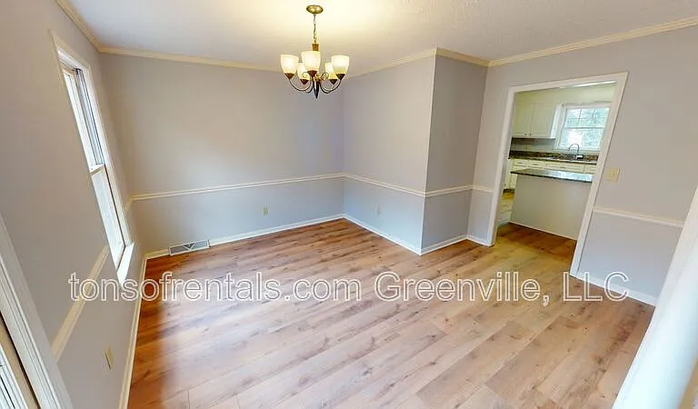 710 Stallings Rd — Photo 7