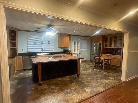 5th image of 2471 Sugar Ridge Rd