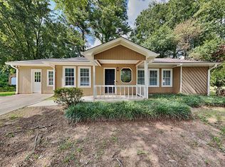 3095 Palomino Dr, Powder Springs, GA 30127