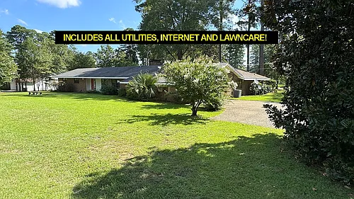 102 N Pinecrest Dr Photo 1