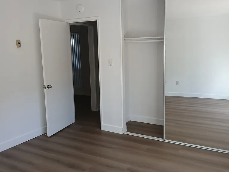 1621 La Playa Ave #4 — Photo 9