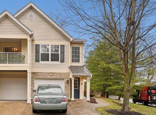 56 Ledgerwoods Dr, Amelia, OH 45102