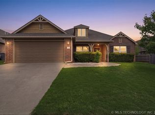 13319 S 21st Pl, Bixby, OK 74008