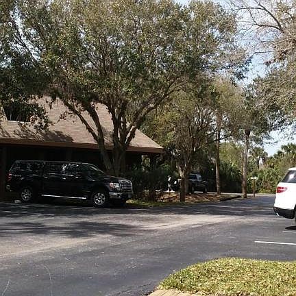 3rd image of 6285 Treetop Dr #6285