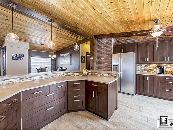 2nd image of 1561 Conestoga Cir