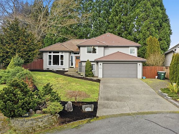 2nd image of 8124 Hidden Valley Drive SE