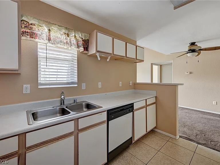 2300 Silverado Ranch Blvd #2031 — Photo 12