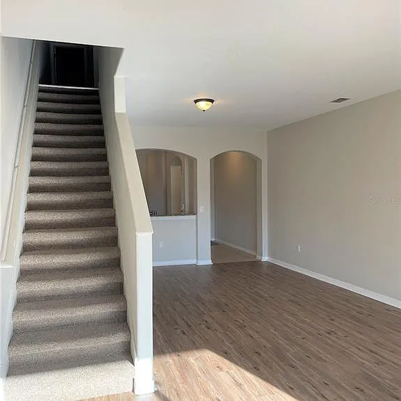 4011 Winding Vine Dr — Photo 16