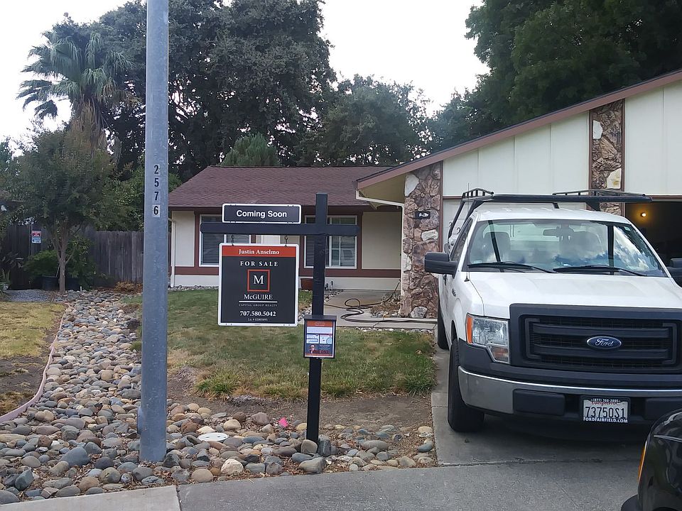 1st image of 638 Carson Ct