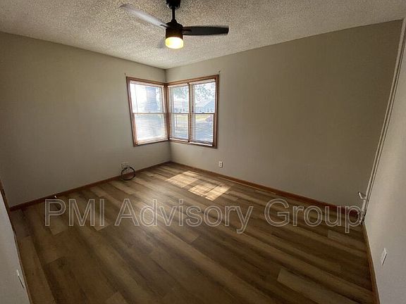 4th image of 2020 SW Atwood Ave