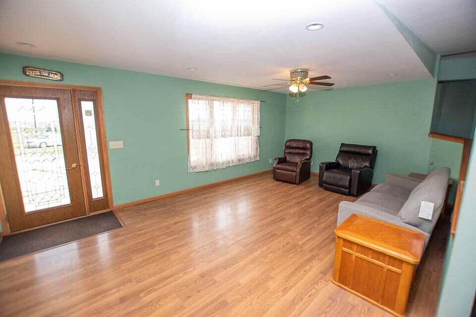 3311 Lakins Grove Ave, Jewell, IA 50130 Zillow