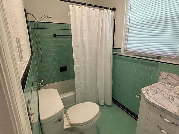 5th image of 3325 182nd Ave