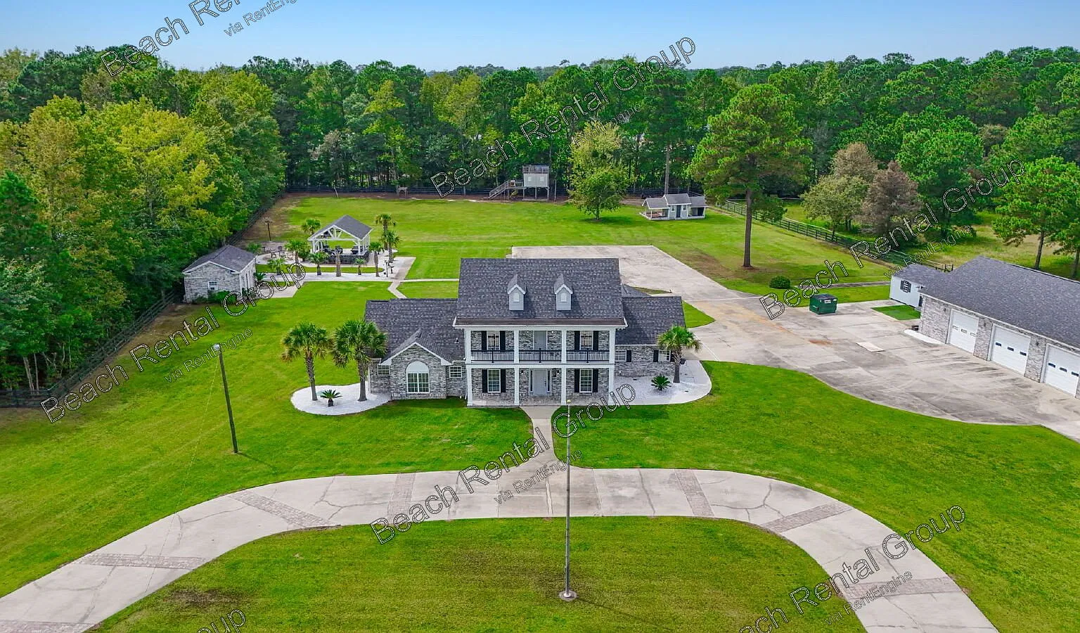 4 bed, 4.0 bath, 4500 sqft, $5,995 — Photo 1