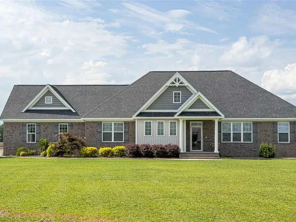 1119 McLaughlin Rd, Effingham, SC 29541