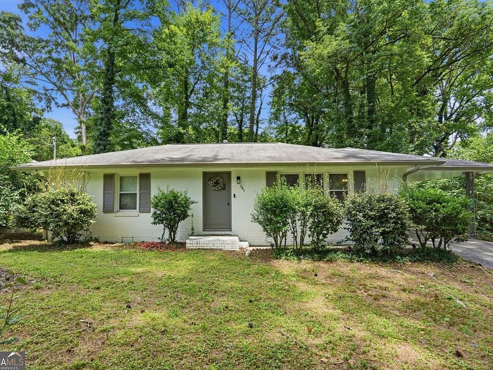 1st image of 581 Meadowbrook Dr SE