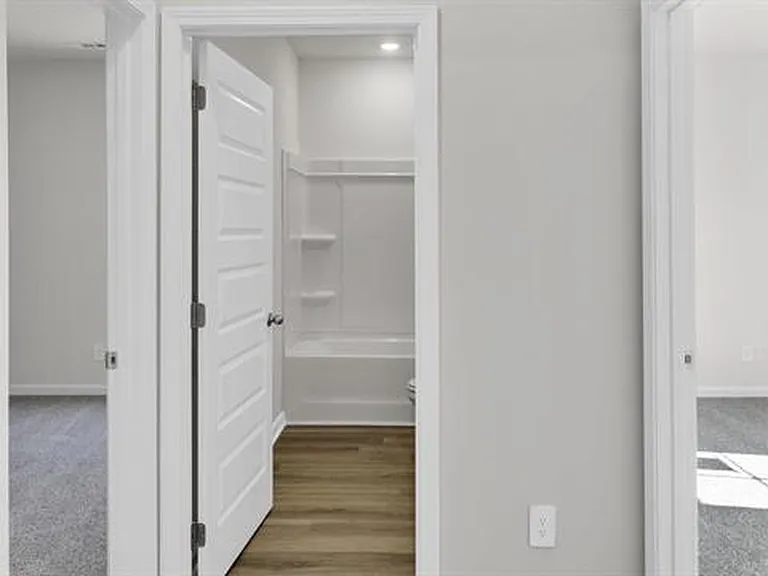 126 Betty Williams Dr — Photo 6