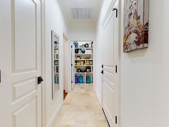 4th image of 6600 Pointe Park Dr