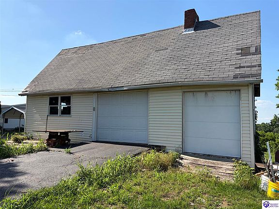 3rd image of 661 Church Of God Rd