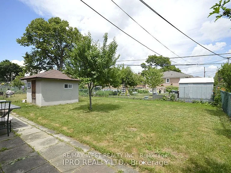 23 Bairstow Cres #BASEMENT — Photo 7