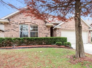 1420 Castlegar Ln, Justin, TX 76247